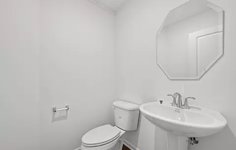 Bath - 25649 W Wakefield Dr, Plainfield, IL 60544 photo 2 of 4