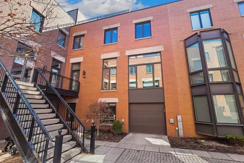 1445 N Cleveland Ave #E, Chicago, IL 60610