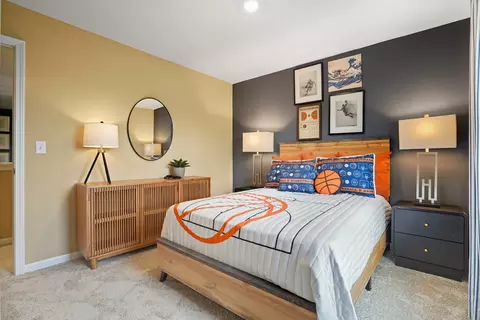 Bedroom - 379 Danforth Dr, Oswego, IL 60543 photo 3 of 6