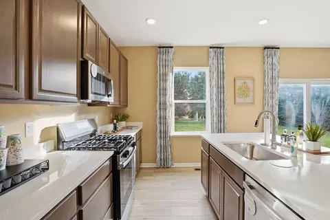 Kitchen - 379 Danforth Dr, Oswego, IL 60543 photo 1 of 2
