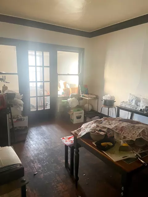 Dining - 2821 E 77th Pl, Chicago, IL 60649 photo 1 of 1