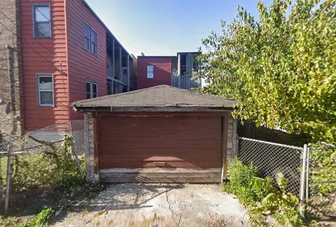 Exterior - 2821 E 77th Pl, Chicago, IL 60649 photo 2 of 2