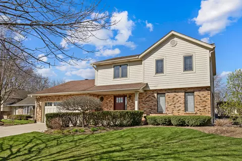 262 Mulberry Rd, Frankfort, IL 60423