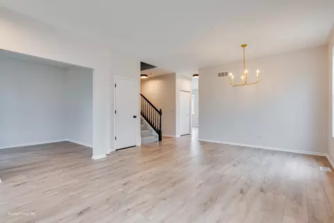 Living - 1808 Castle Ridge Dr, Plainfield, IL 60586 photo 2 of 6