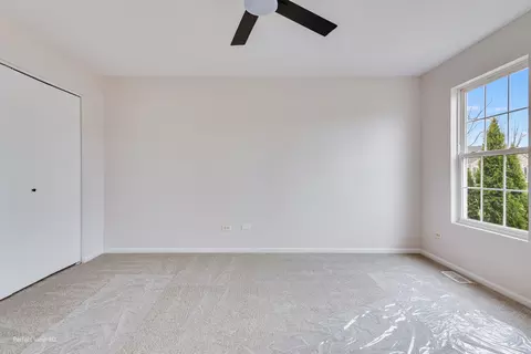 Bedroom - 1808 Castle Ridge Dr, Plainfield, IL 60586 photo 2 of 3
