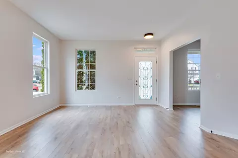 Living - 1808 Castle Ridge Dr, Plainfield, IL 60586 photo 1 of 6