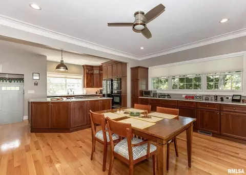 Kitchen - 4510 5th Ave, Moline, IL 61265 photo 5 of 5