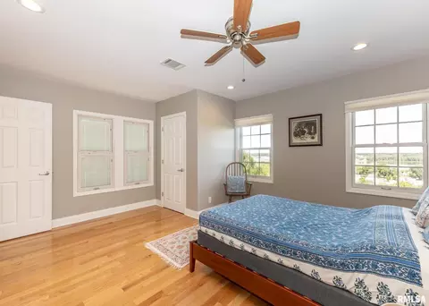 Bedroom - 4510 5th Ave, Moline, IL 61265 photo 1 of 4