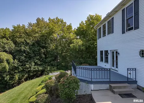 Exterior - 4510 5th Ave, Moline, IL 61265 photo 5 of 6