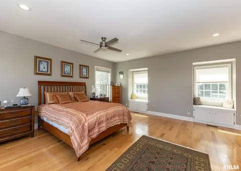 Other - 4510 5th Ave, Moline, IL 61265 photo 11 of 13
