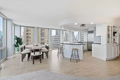 Dining - 111 E Chestnut St #37K, Chicago, IL 60611 photo 1 of 3