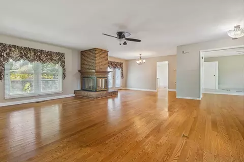 Living - 417 River Bluff Cir, Naperville, IL 60540 photo 1 of 4