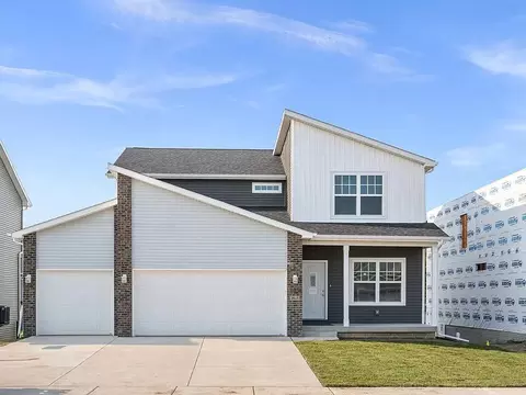 Exterior - 3616 Cabernet Ct, Normal, IL 61761 photo 3 of 5