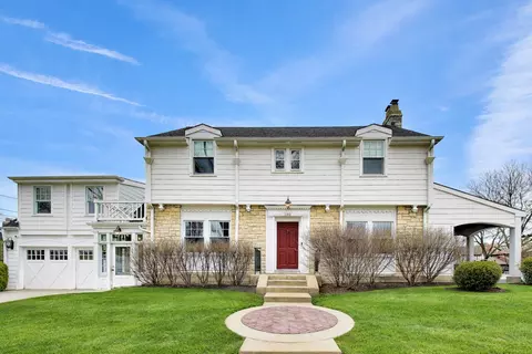 100 Arthur St, Park Ridge, IL 60068