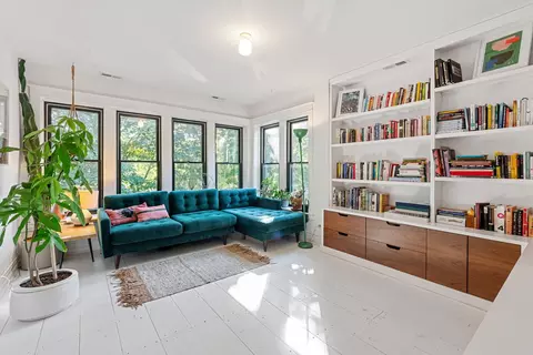 Living - 2522 N Springfield Ave, Chicago, IL 60647 photo 3 of 3