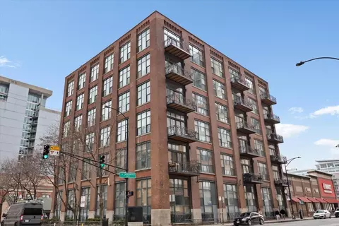 701 W Jackson Blvd #307, Chicago, IL 60661