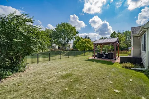 Exterior - 3080 Compton Rd, Aurora, IL 60504 photo 11 of 14