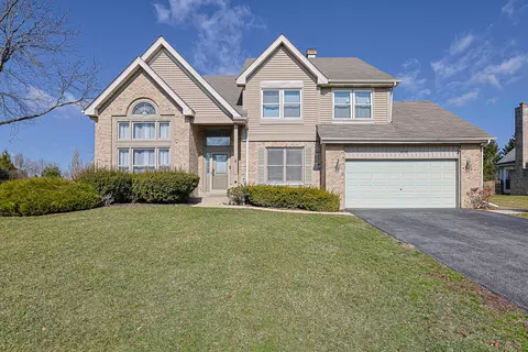 1432 Steeplechase Rd, Bartlett, IL 60103