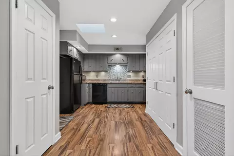 Entry Way - 109 Doe Cir, Morris, IL 60450 photo 1 of 2