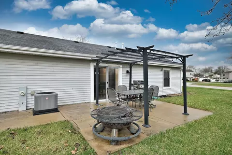 Other - 910 Greenfield Dr, Aurora, IL 60506 photo 10 of 10