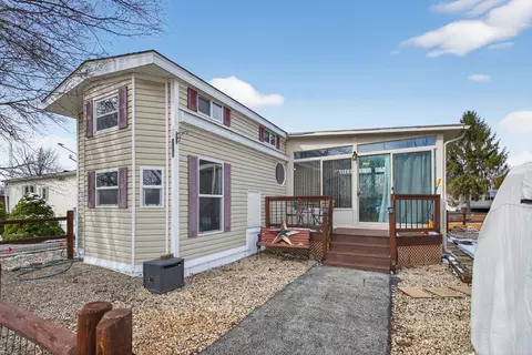 119 Largemouth Ln, Wilmington, IL 60481