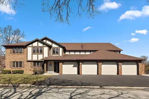 7834 W Foresthill Ct #2CR, Palos Heights, IL 60463