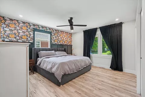 Bedroom - 1008 Devonshire Dr, Champaign, IL 61821 photo 1 of 6