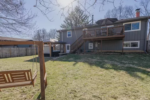 Exterior - 1114 Andover St, Bloomington, IL 61704 photo 3 of 11