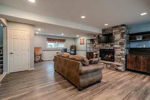 Living - 1114 Andover St, Bloomington, IL 61704 photo 2 of 4
