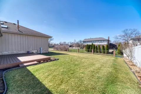 Exterior - 19458 Manchester Dr, Mokena, IL 60448 photo 4 of 5