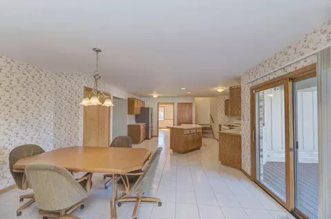 Dining - 19458 Manchester Dr, Mokena, IL 60448 photo 2 of 2