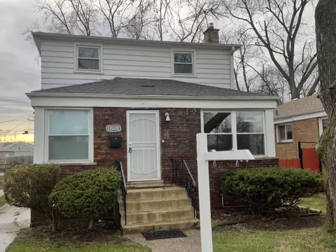 12620 S Racine Ave, Calumet Park, IL 60827