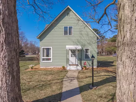 309 N Oak St, Toluca, IL 61369