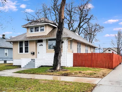 525 Forsythe Ave, Calumet City, IL 60409