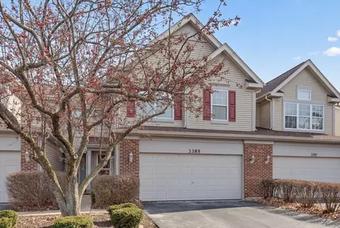 3385 Saint Michel Ct, Saint Charles, IL 60175