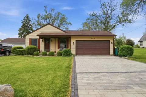 415 Garfield Rd, Ingleside, IL 60041