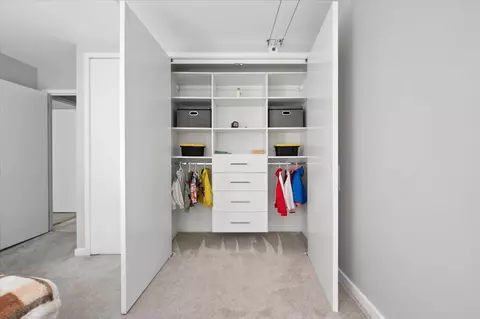 Other - 110 E Delaware Pl #404, Chicago, IL 60611 photo 3 of 7