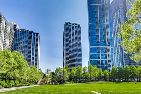 360 E Randolph St #2304, Chicago, IL 60601