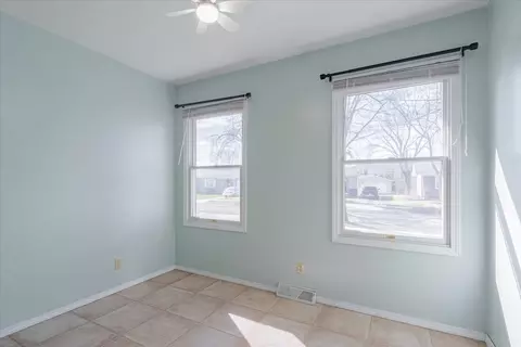 Bedroom - 1826 E Lafayette St, Bloomington, IL 61701 photo 2 of 2