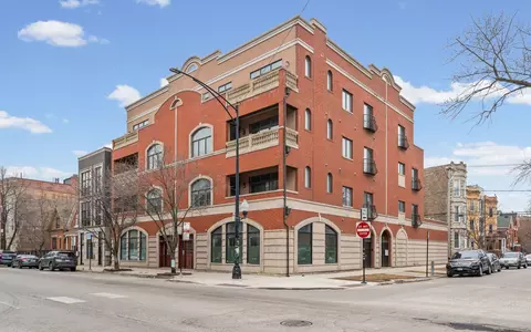 852 N Damen Ave #4B, Chicago, IL 60622