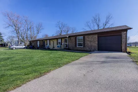 824 W Marquette St, Princeton, IL 61356