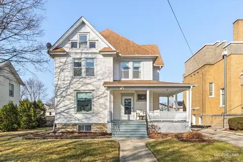 171 N Sycamore St, Hinckley, IL 60520