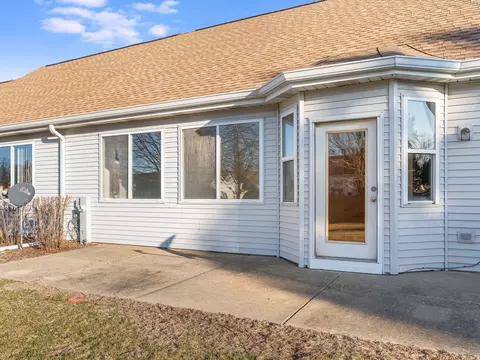 Exterior - 21539 W Empress Ln, Plainfield, IL 60544 photo 5 of 5
