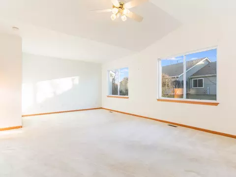 Living - 21539 W Empress Ln, Plainfield, IL 60544 photo 6 of 6