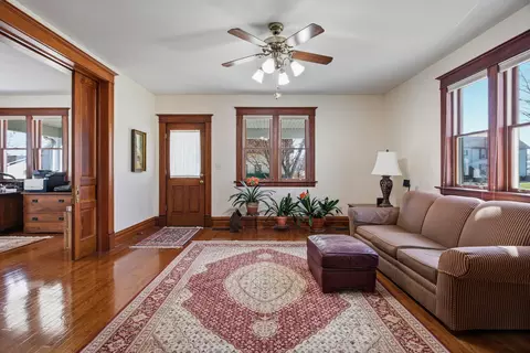 300 E Maple St, Fairbury, IL 61739 photo 6
