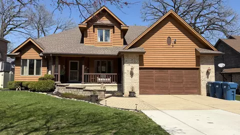 4948 145th St, Midlothian, IL 60445