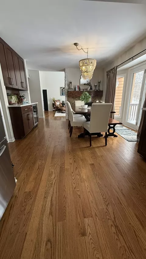 Dining - 4948 145th St, Midlothian, IL 60445 photo 2 of 2
