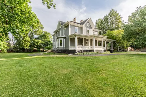 612 E Peru St, Princeton, IL 61356