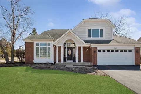 1205 Stratford Ct, Lake Zurich, IL 60047