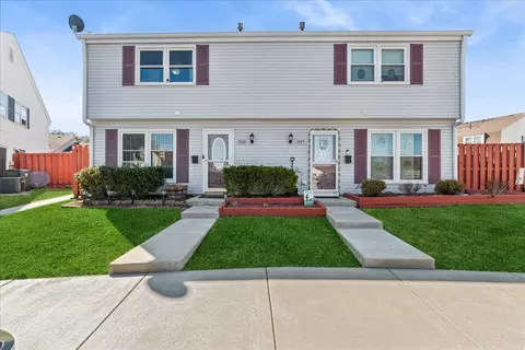 1836 Stockton Dr #1836, Hoffman Estates, IL 60169
